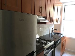 221 Avenue B APT 1, New York, NY 10009