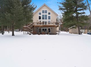 N1494 Mallard Bay Rd, Keshena, WI 54135