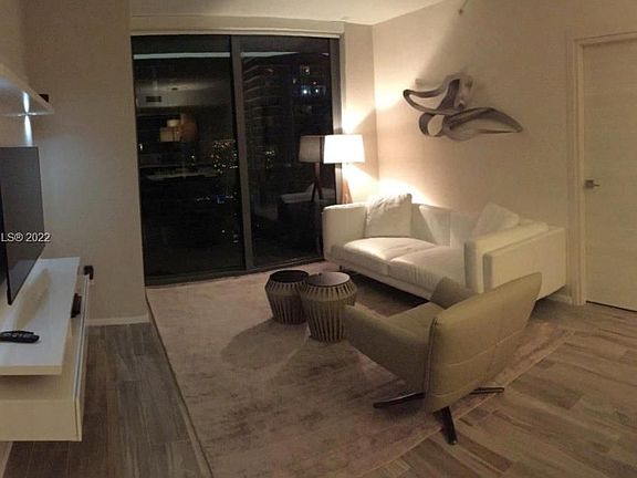 4th image of 801 S Miami Ave #1910