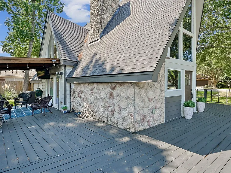 446 Fantasy Ln — Photo 28