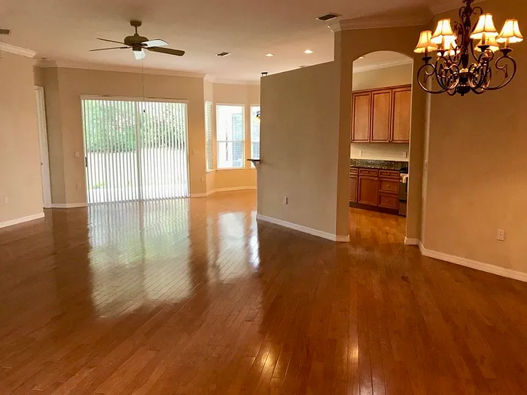 538 Newhall Ln — Photo 6