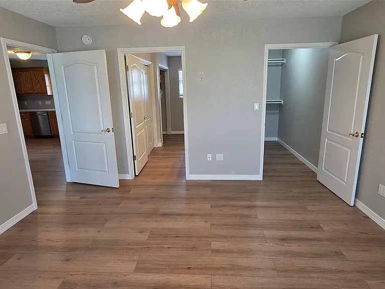 16 Brenda Ln — Photo 31