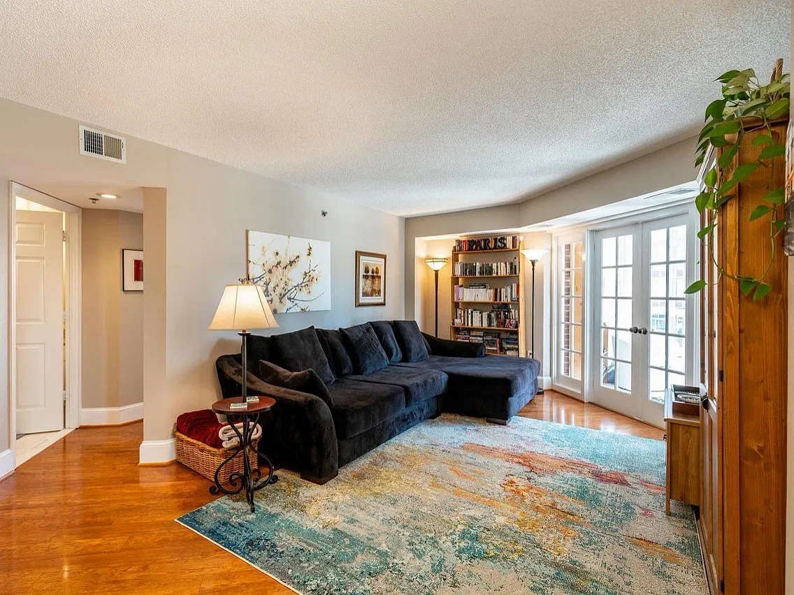 2 bed, 980 sqft, $2,950 — Photo 4