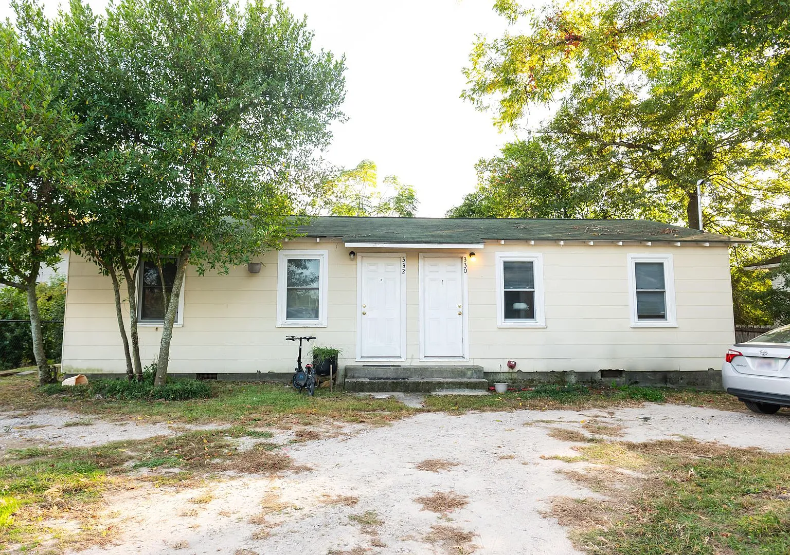 330 E. Glenn Ave — Photo 1