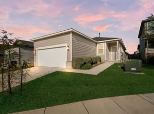 13015 Kathleen St, Saint Hedwig, TX 78152