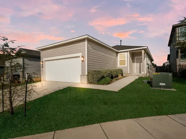 13015 Kathleen St, Saint Hedwig, TX 78152