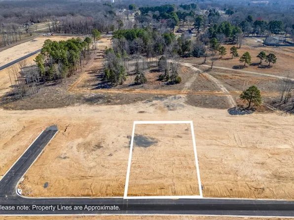 131 Glade Dr, Cabot, AR 72023