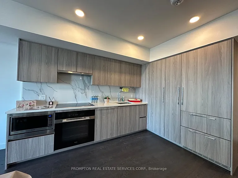 1 Concord Cityplace Way #1010 — Photo 2