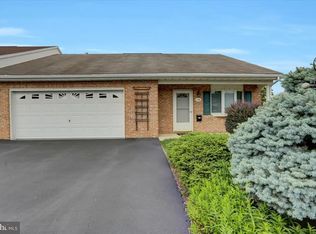 238 Winding Oak Dr, Hagerstown, MD 21740
