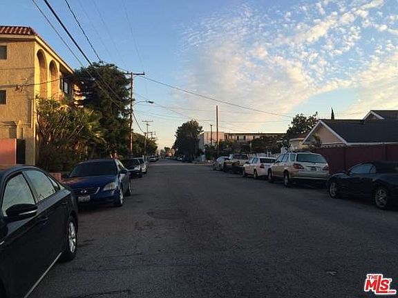 4th image of 13900 Cerise Ave