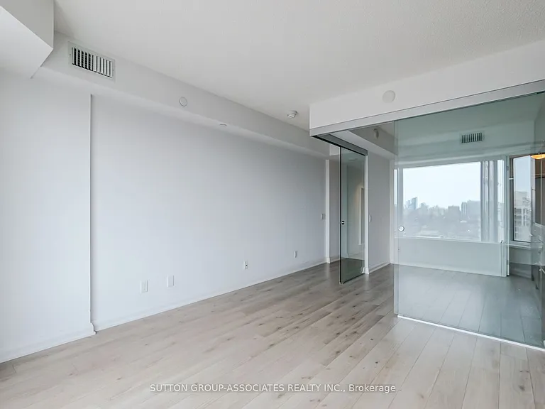 155 Yorkville Ave #2601 — Photo 6