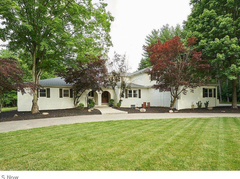 1st image of 1120 Nina Ln
