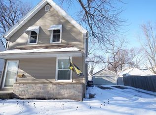 330 12th St SW, Cedar Rapids, IA 52404