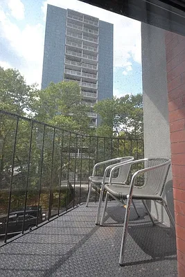 Rented by Bold New York | media 18