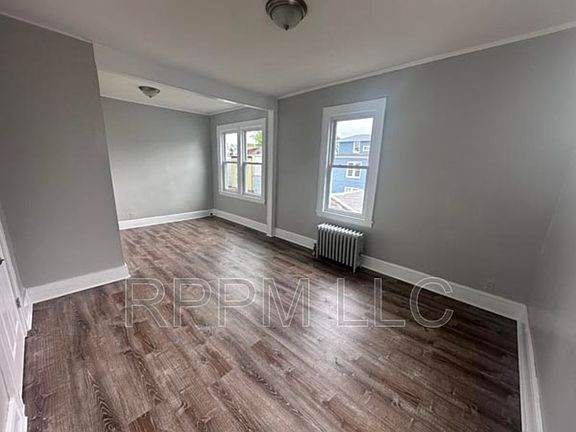 3rd image of 100-102 Grand Ave #2R