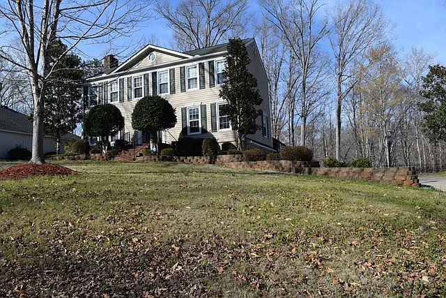 1st image of 106 Beech Run Dr