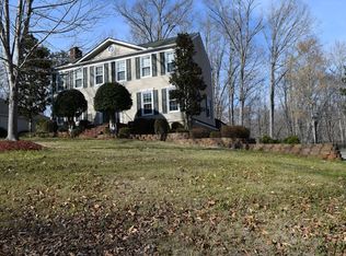 106 Beech Run Dr, Greenwood, SC 29649