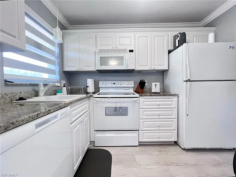 400 Forest Lakes Blvd #310 — Photo 8