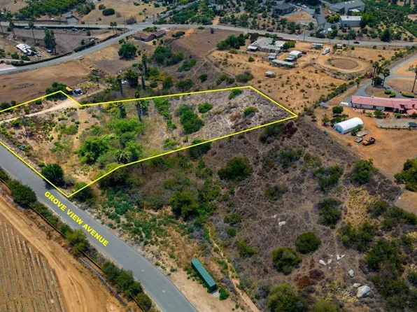 456 Grove View Rd, Oceanside, CA 92057