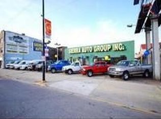 3812 N Western Ave, Chicago, IL 60618