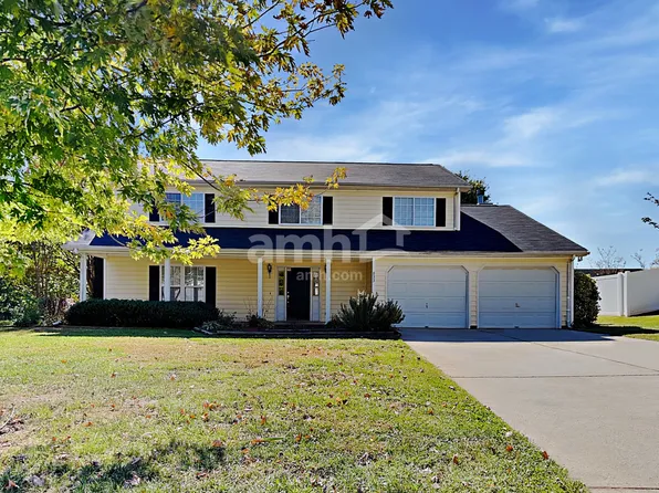 833 Eagle Point Dr, Kernersville, NC 27284