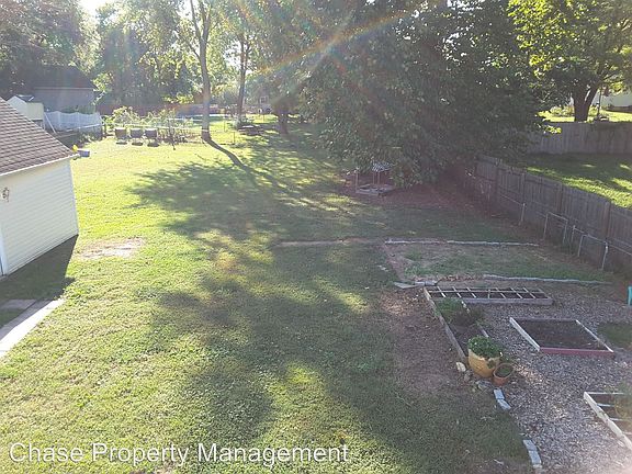 4th image of 809 Buena Vista Ave