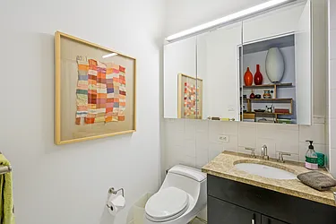 Sold by Mdrn Residential