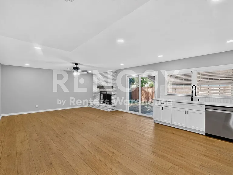 1527 Cherokee Trl — Photo 7