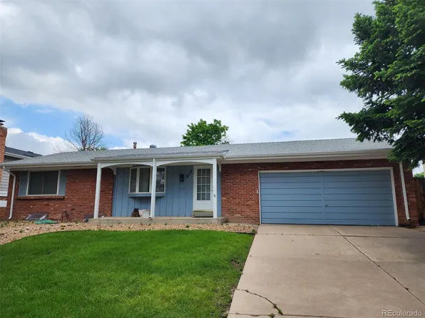 912 S Kingston Street, Aurora, CO 80012
