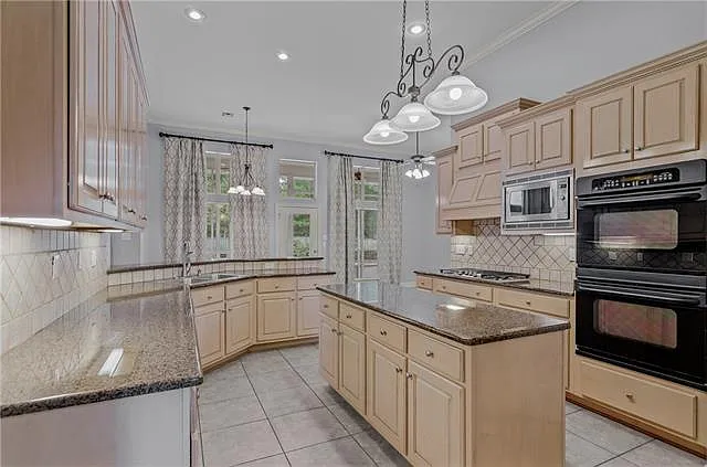 232 Delta Dr — Photo 22