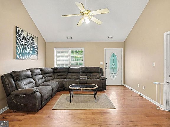 5th image of 513 Wylderose Ln