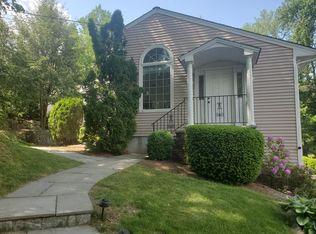 115 Parade Hill Rd #A, New Canaan, CT 06840