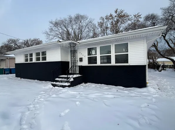 4344 Ryan Ct, Gary, IN 46403