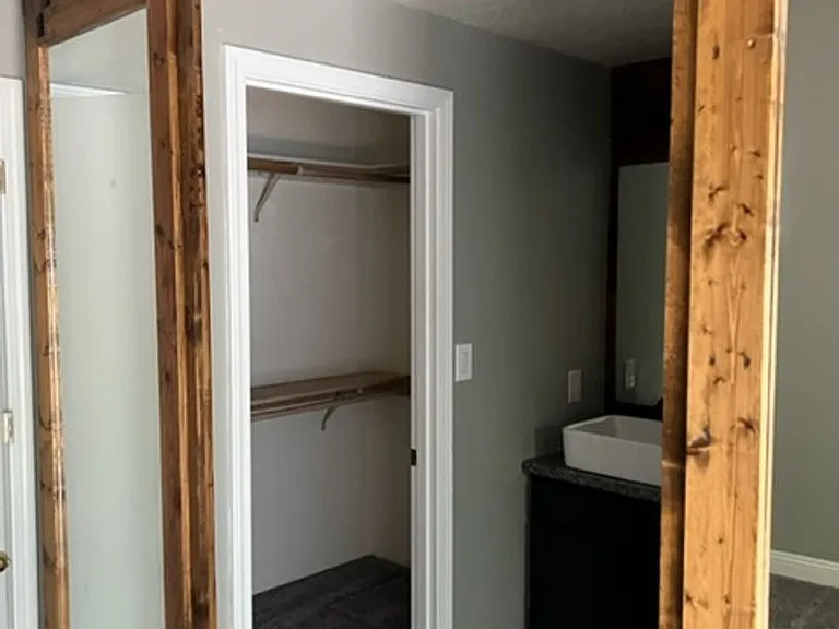 1364 Brook Ct — Photo 23
