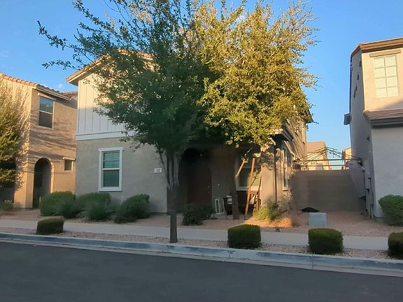 2nd image of 262 N 69th Pl