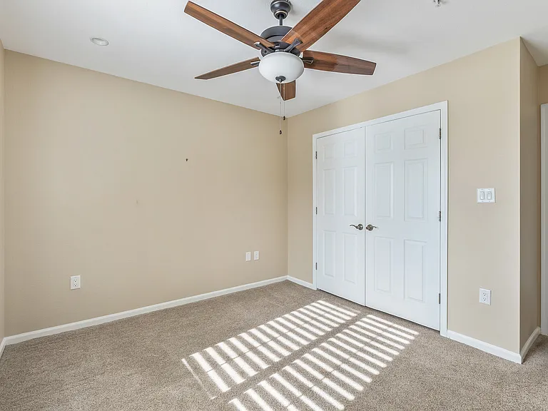 4200 N Miller Rd #428 — Photo 12