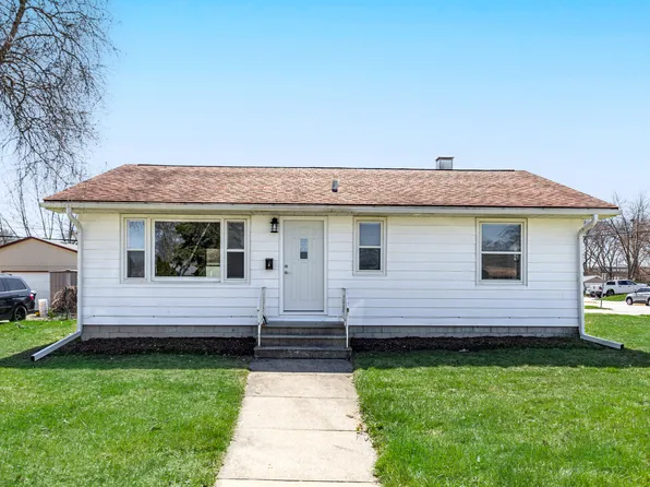 1044 S Pleasure Ct, Aurora, IL 60506