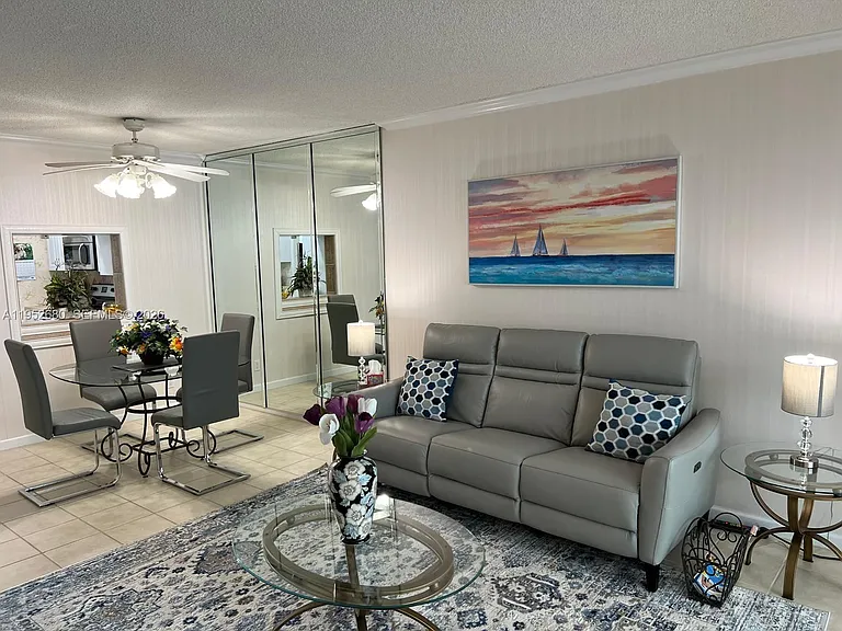 1501 S Ocean Blvd #211 — Photo 13