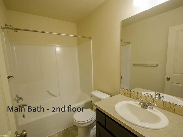 1543 NE 87th St — Photo 23