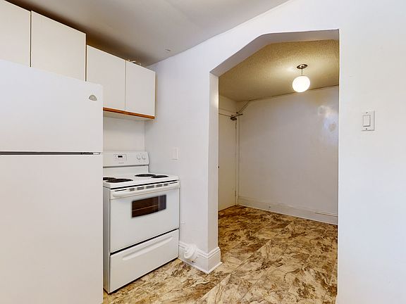 2nd image of 152 Goulburn Ave #1017477