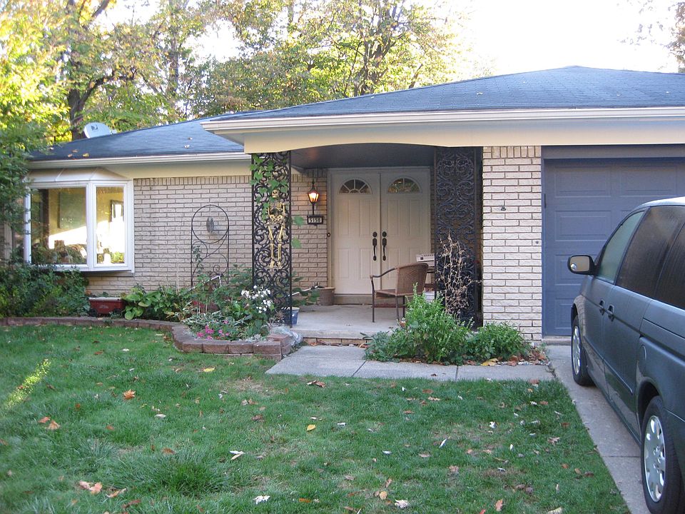 Front step and window seat