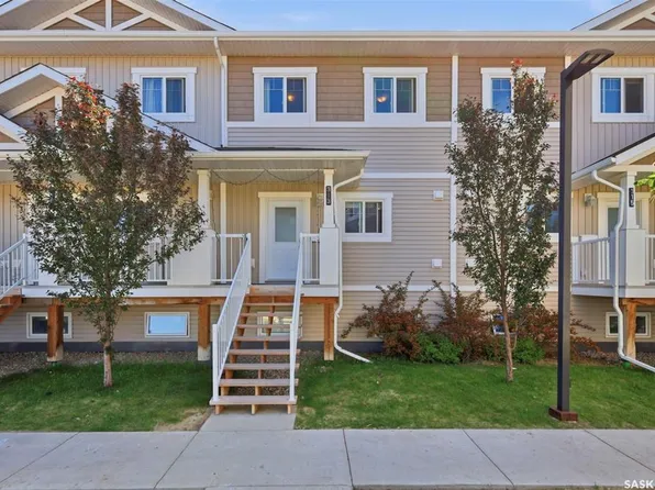 522 Cornish Rd #313, Saskatoon, SK S7T 0Z4