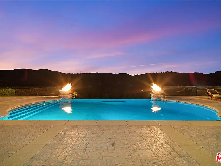 11875 Pradera Rd — Photo 3