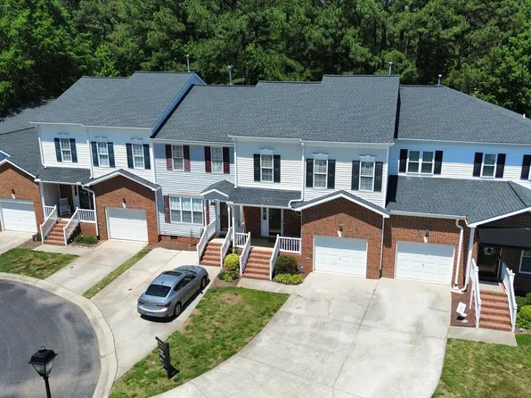 208 Grand Springs Ct, Garner, NC 27529