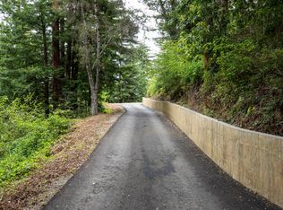 2320 Newell Dr, Aptos, CA 95003