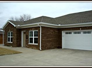 8986 Covenant Ct, Newburgh, IN 47630