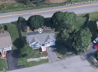 27 Hyre Ct, Martinsburg, WV 25405
