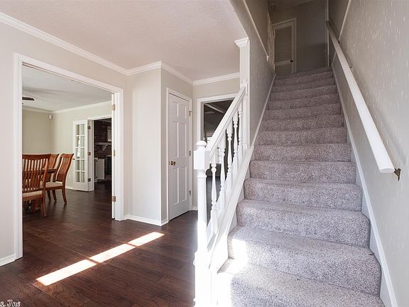 2nd image of 12720 Saint Charles Blvd