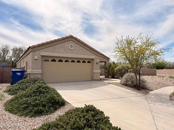 3rd image of 5134 E Agave Vista Dr