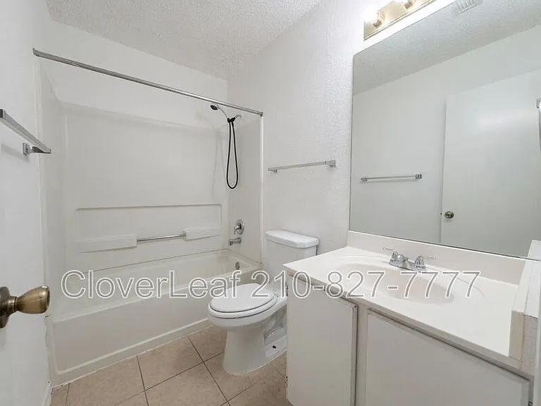 9714 Frost Plain Dr — Photo 18